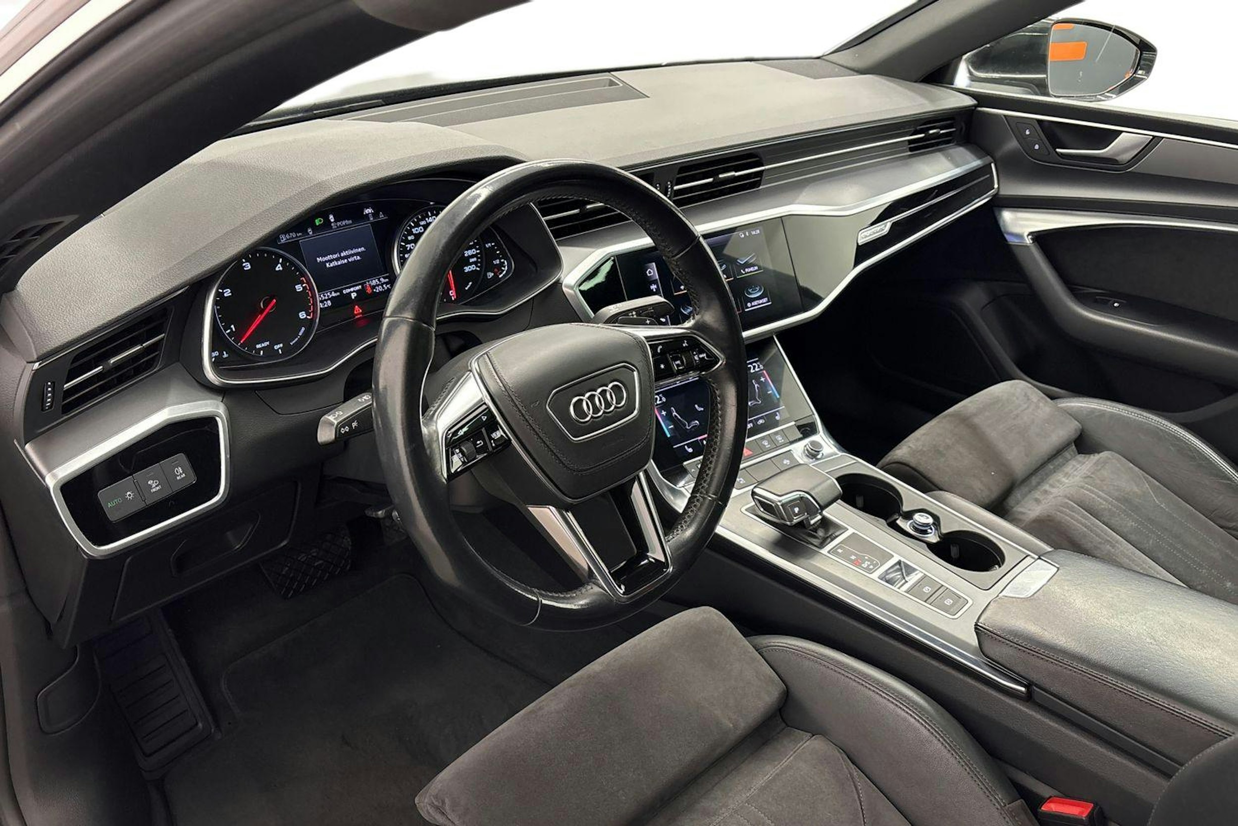 sininen Audi A7 2019 kuva 7.
