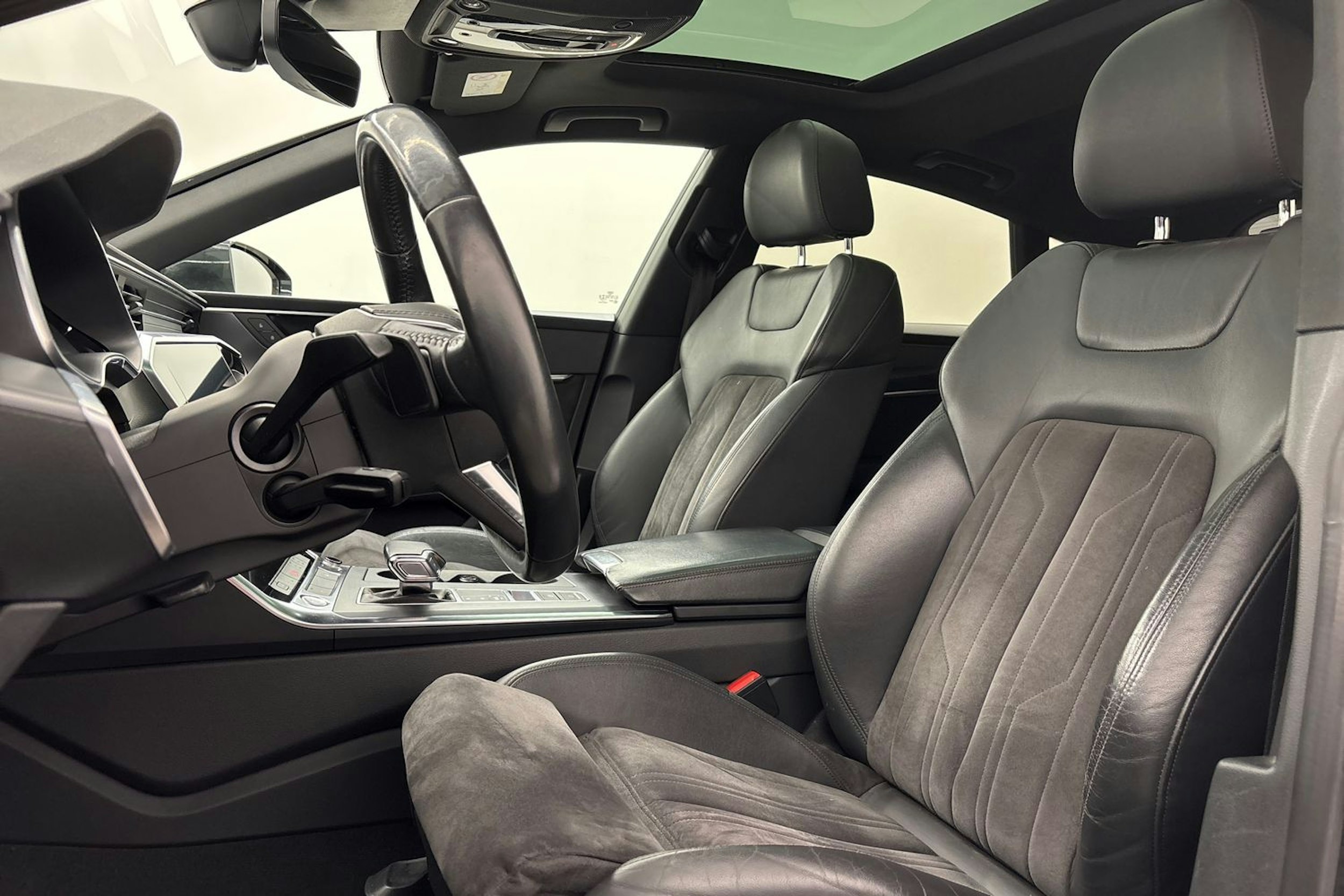 sininen Audi A7 2019 kuva 14.