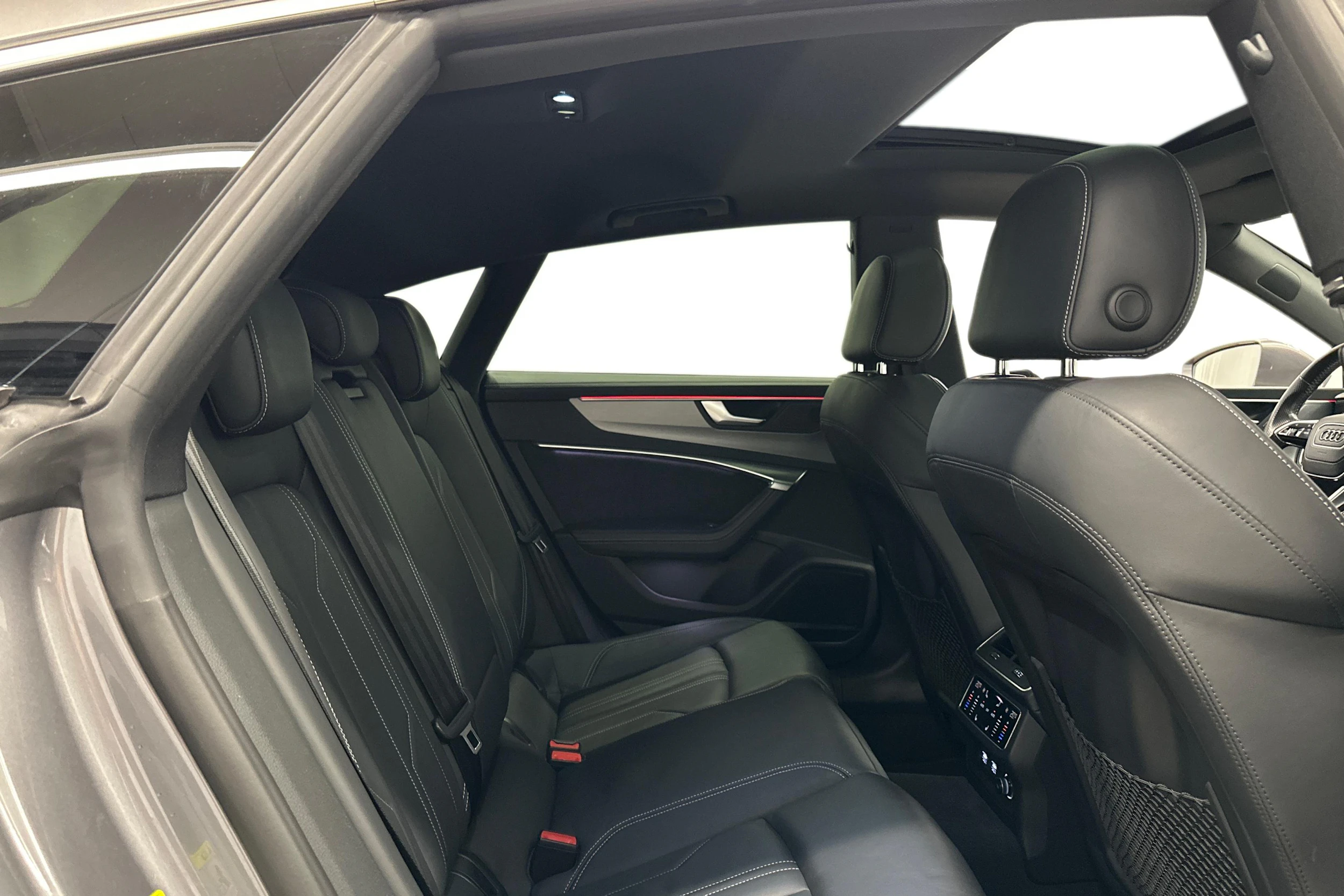 met. harmaa Audi A7 2019 kuva 9.