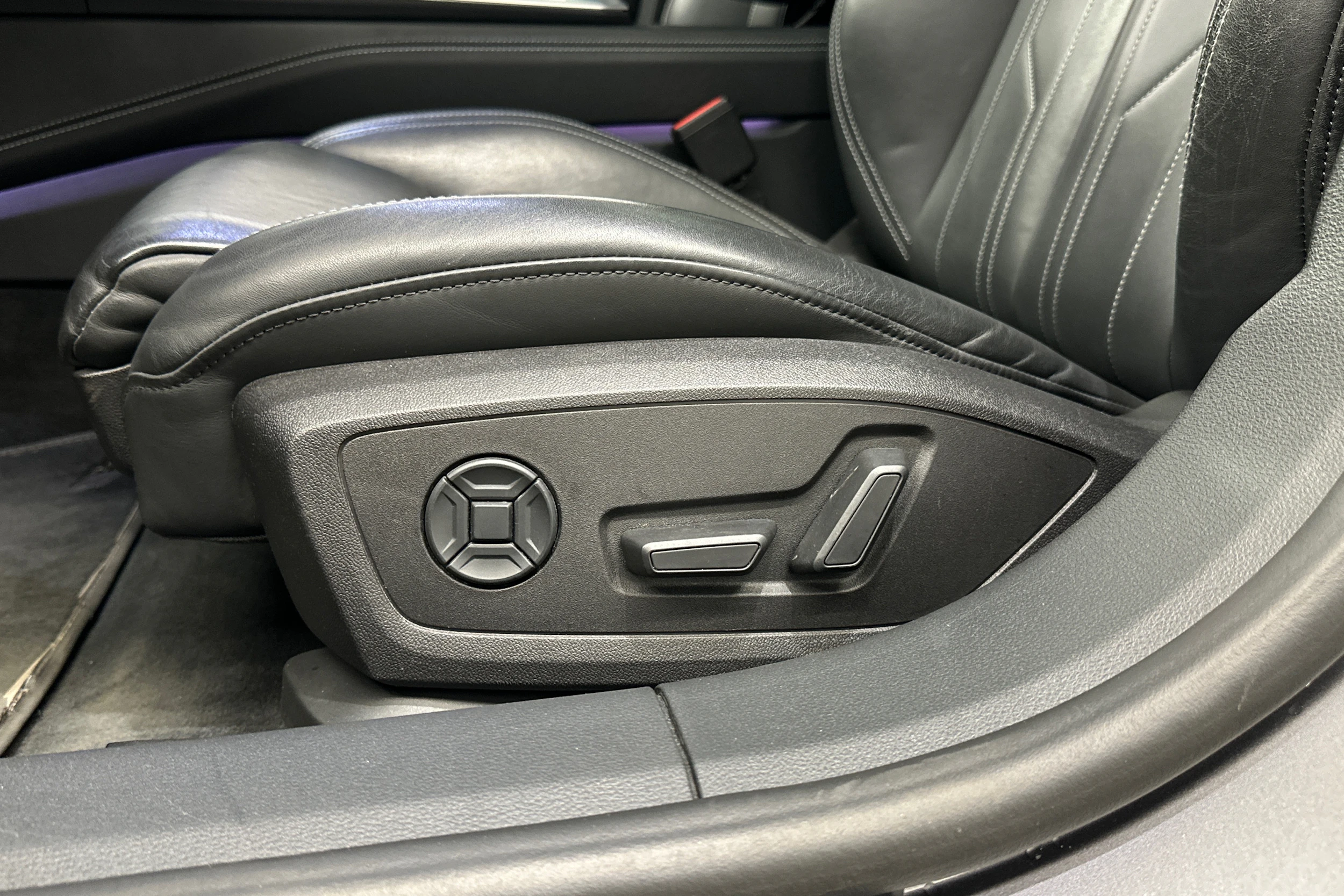met. harmaa Audi A7 2019 kuva 27.