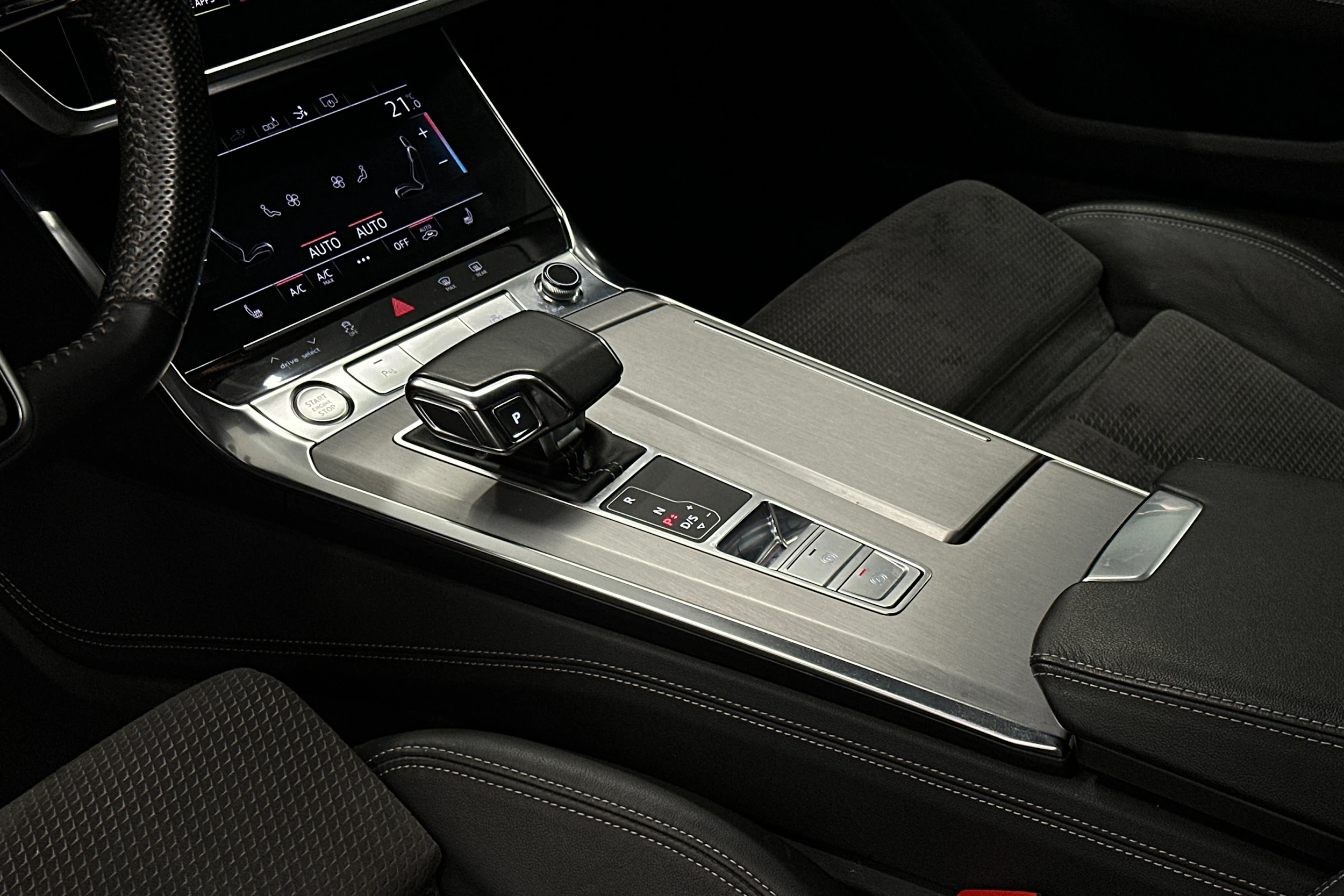 hopea Audi A7 2020 kuva 24.