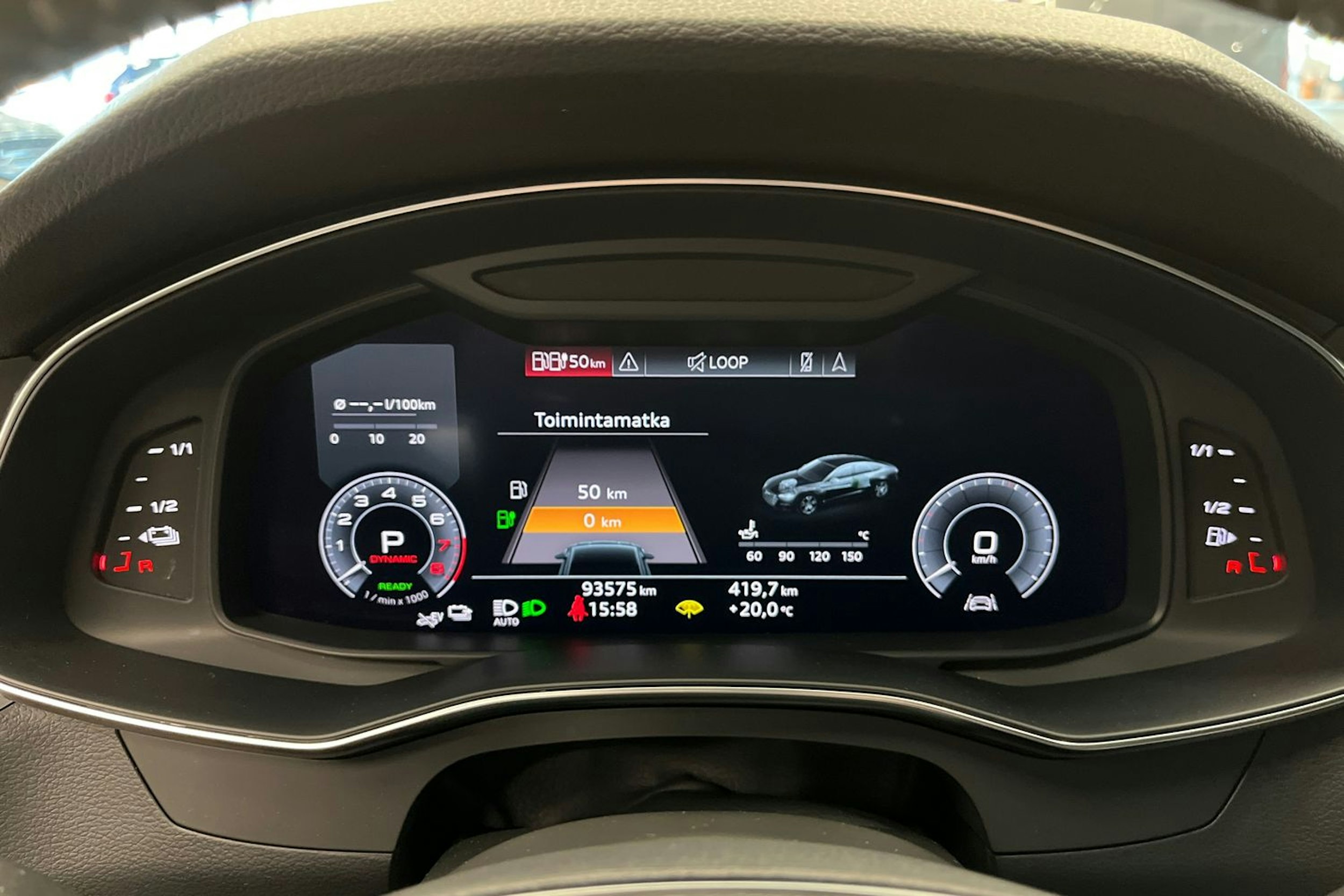 musta Audi A7 2020 kuva 18.