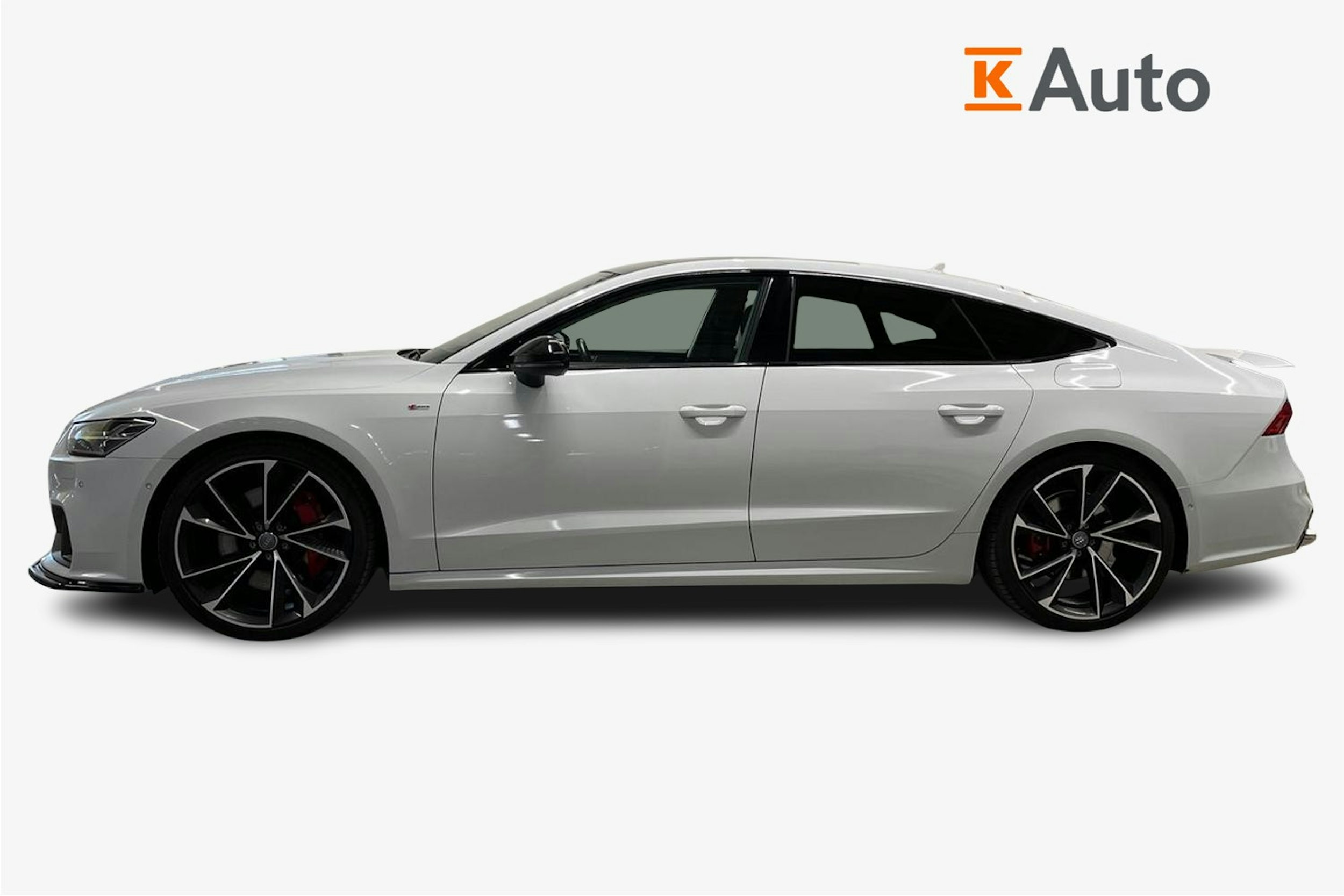 valkoinen Audi A7 2020 kuva 6.