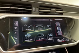 valkoinen Audi A7 2020 kuva 22.