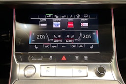 valkoinen Audi A7 2020 kuva 25.