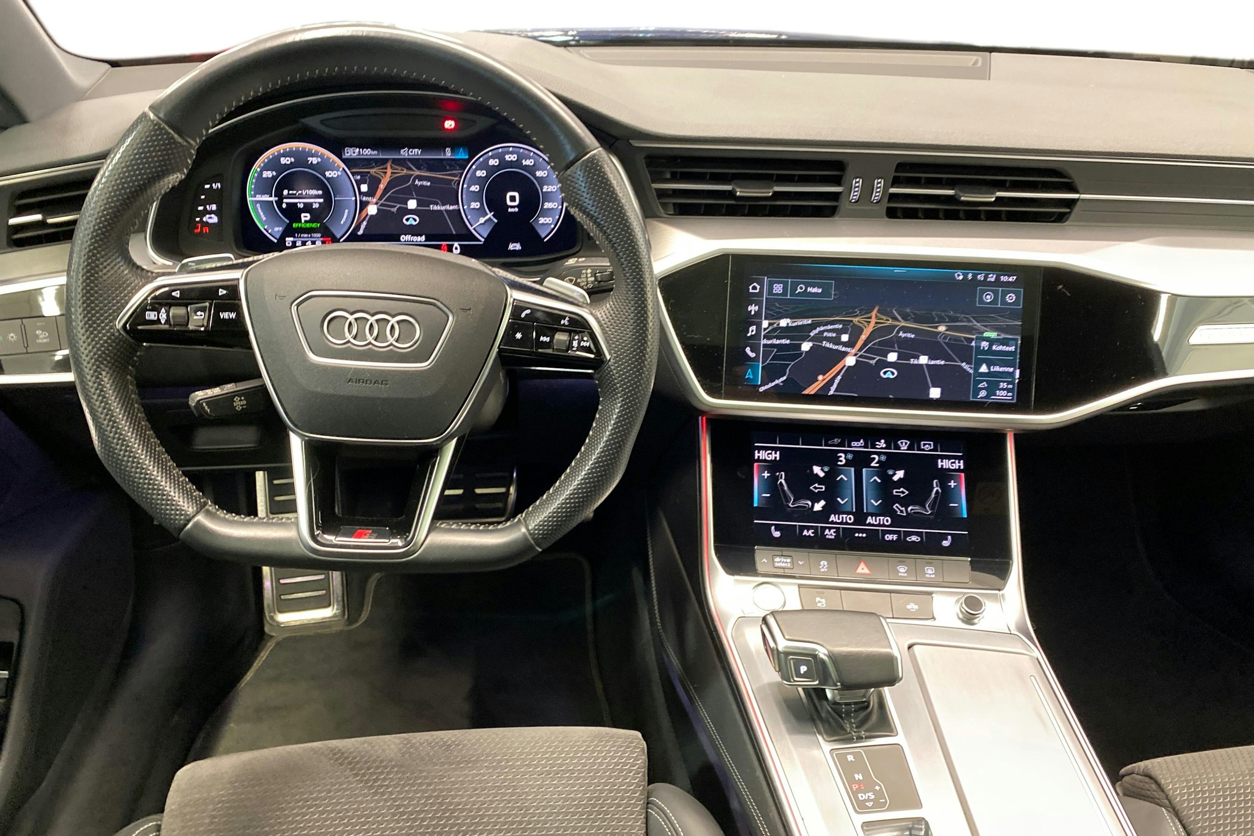 musta Audi A7 2020 kuva 9.