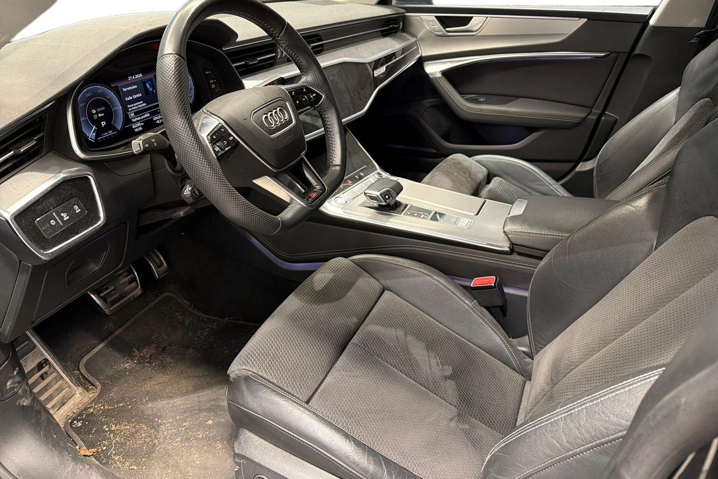 musta Audi A7 2020 kuva 3.