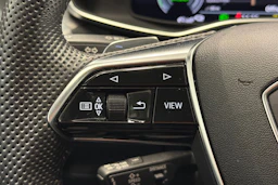 musta Audi A7 2020 kuva 20.