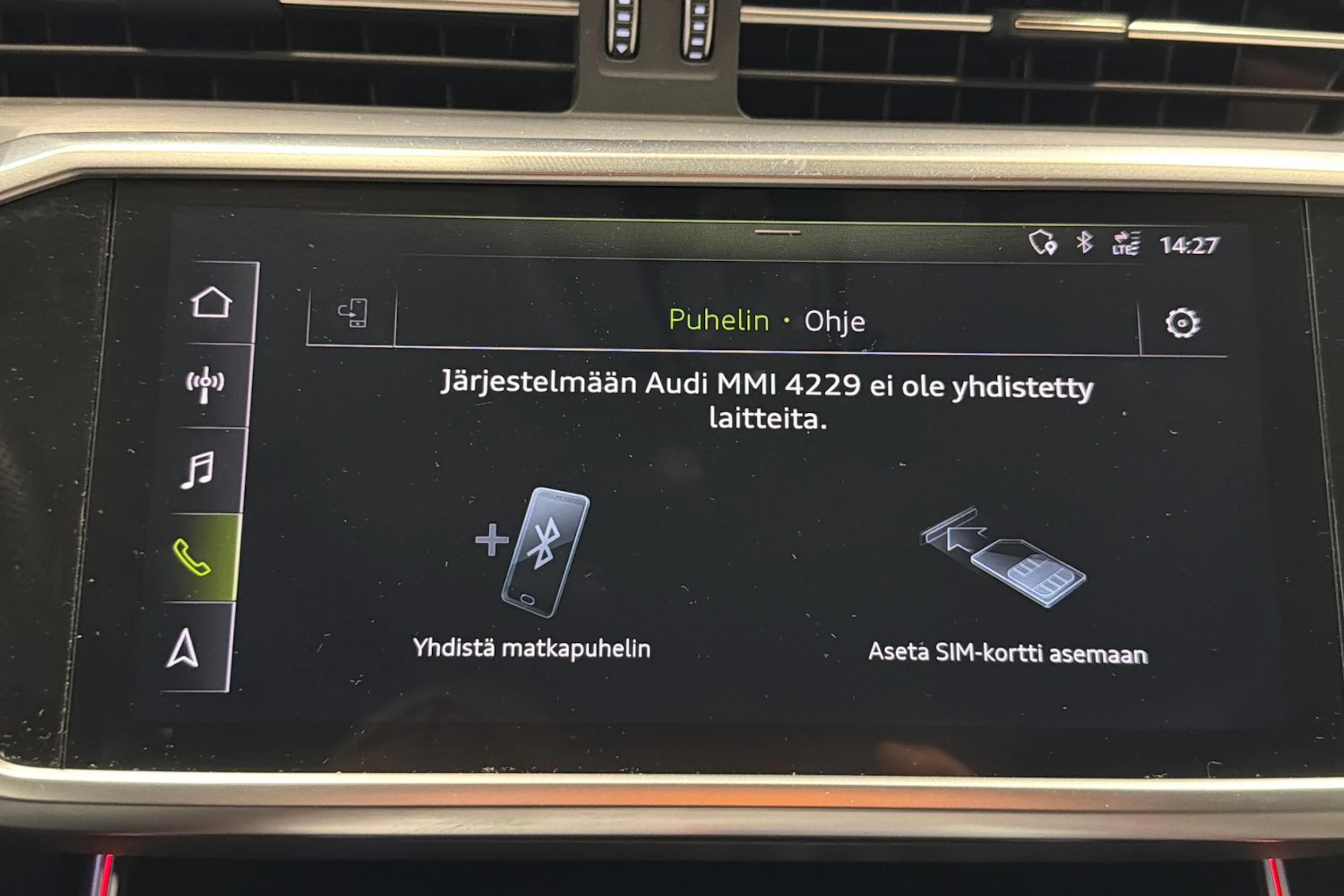 musta Audi A7 2020 kuva 22.