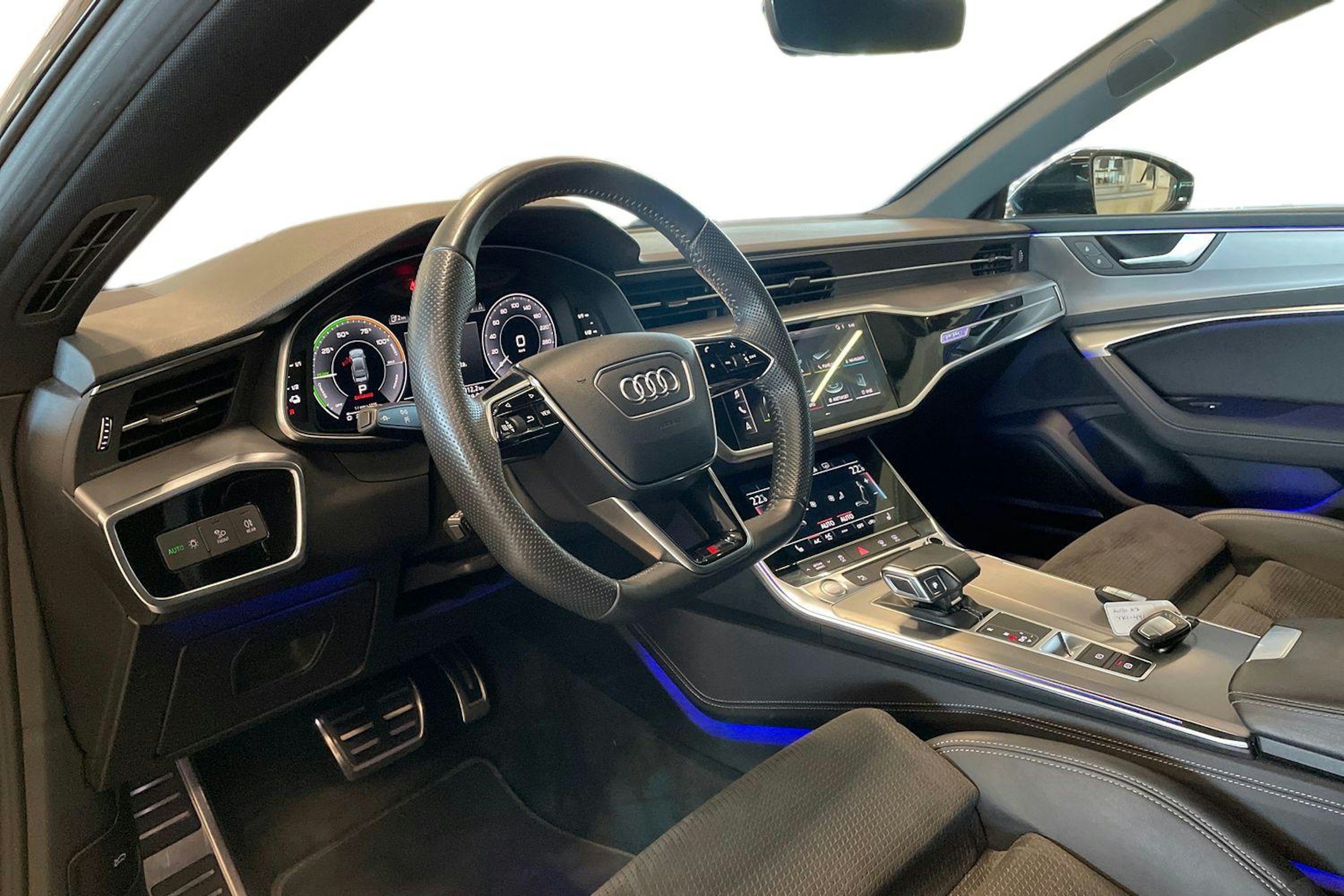 harmaa Audi A7 2020 kuva 7.