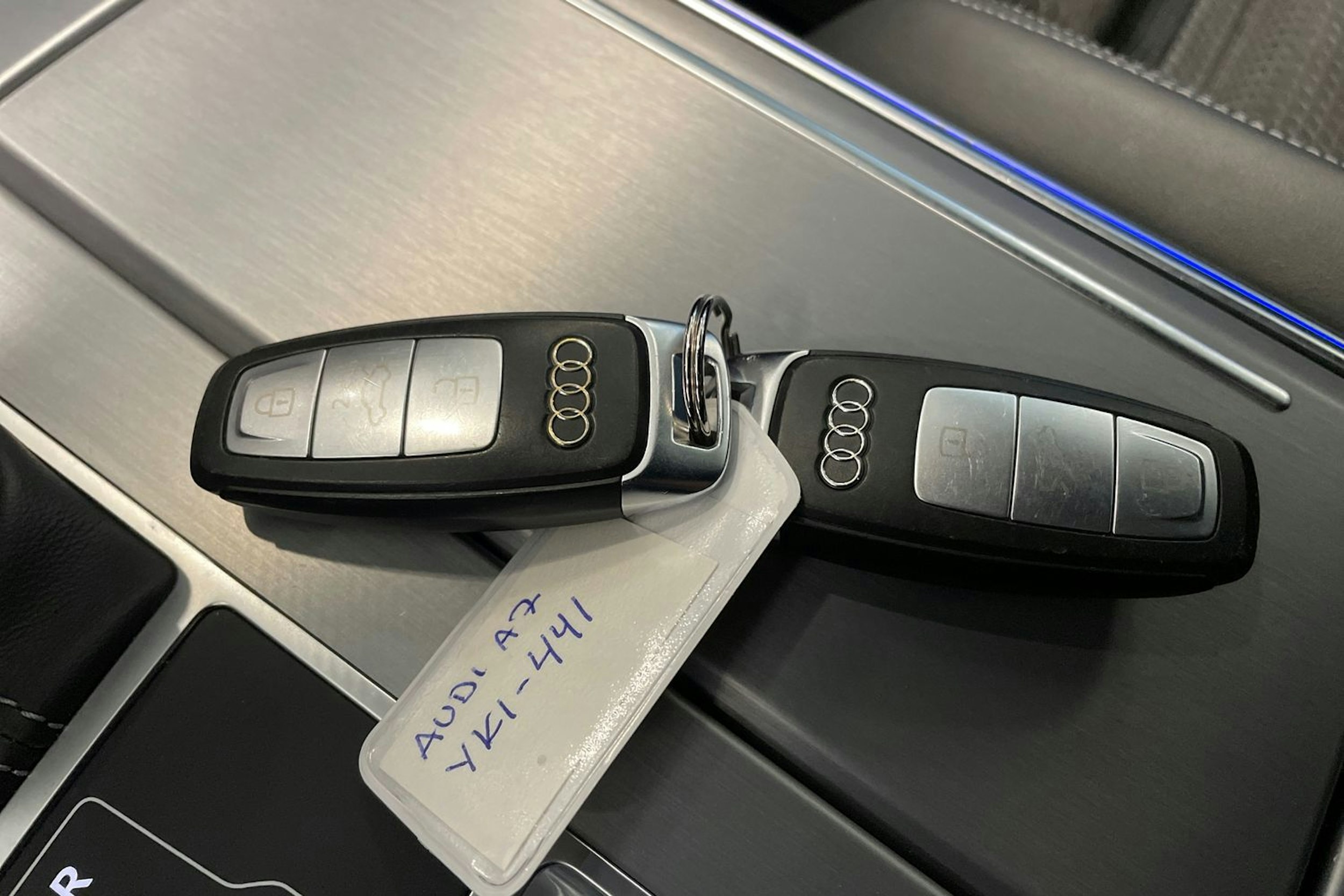 harmaa Audi A7 2020 kuva 37.