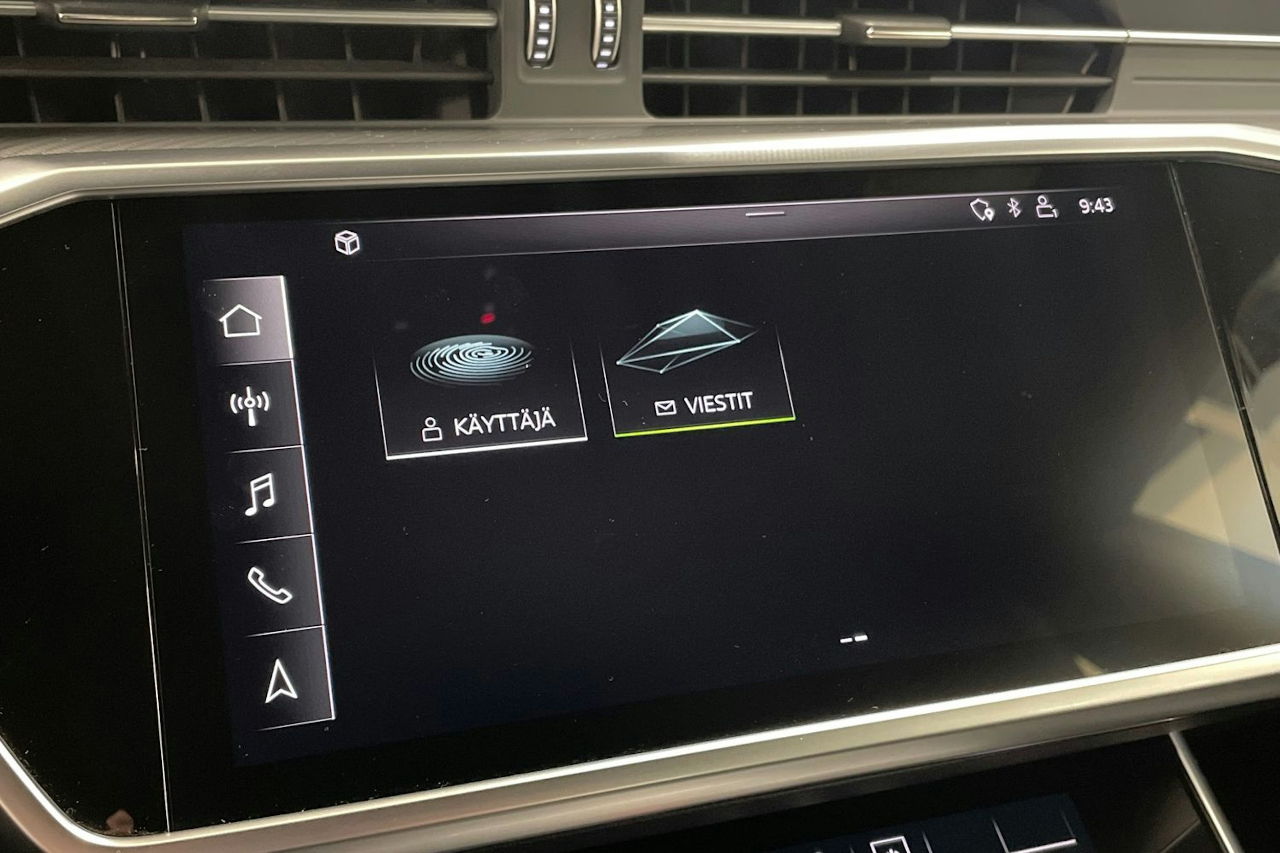 musta Audi A7 2020 kuva 23.