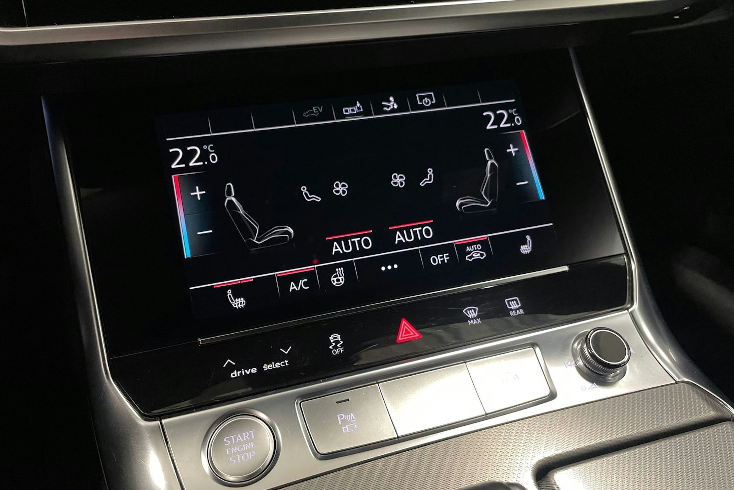 musta Audi A7 2020 kuva 30.