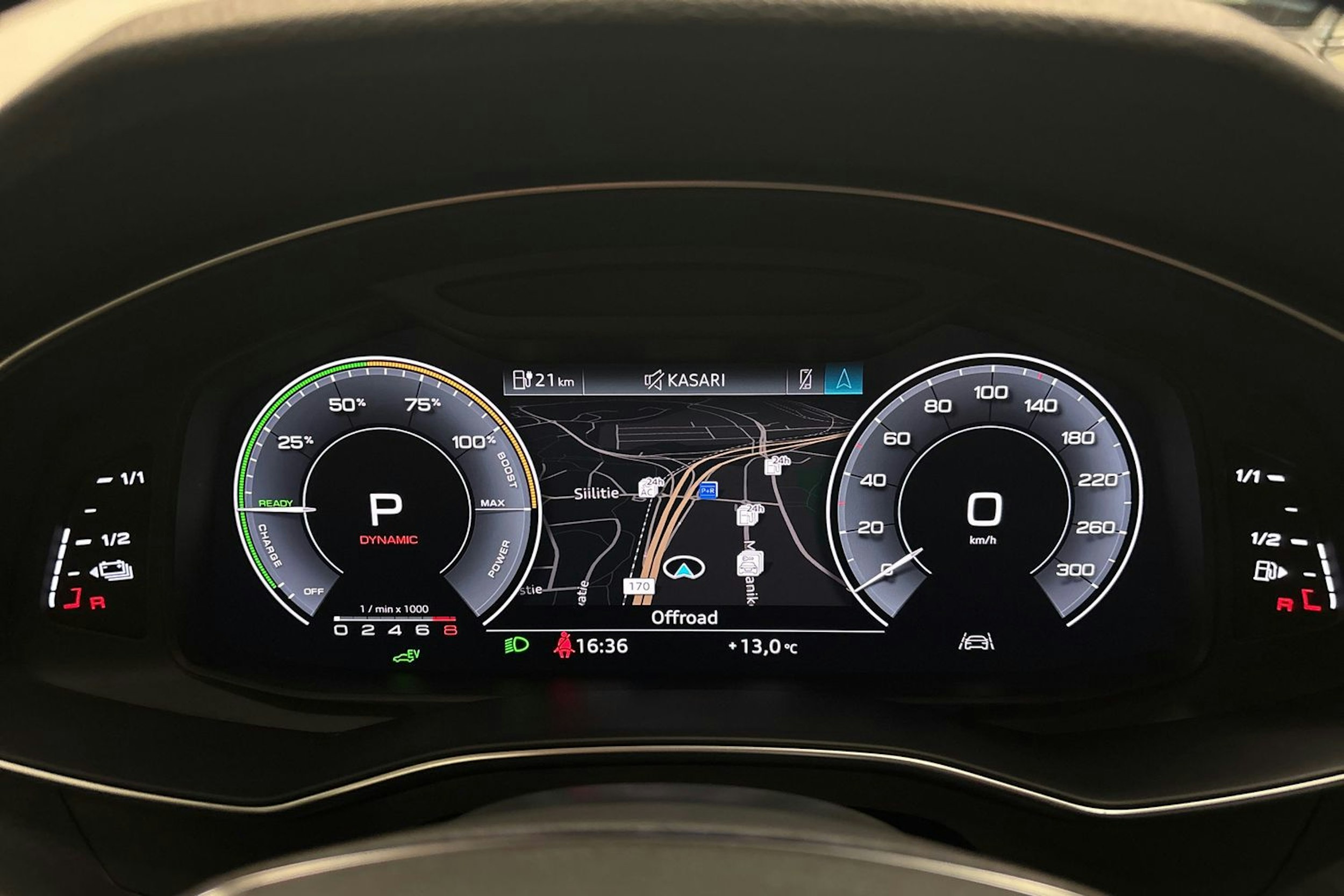 sininen Audi A7 2020 kuva 16.