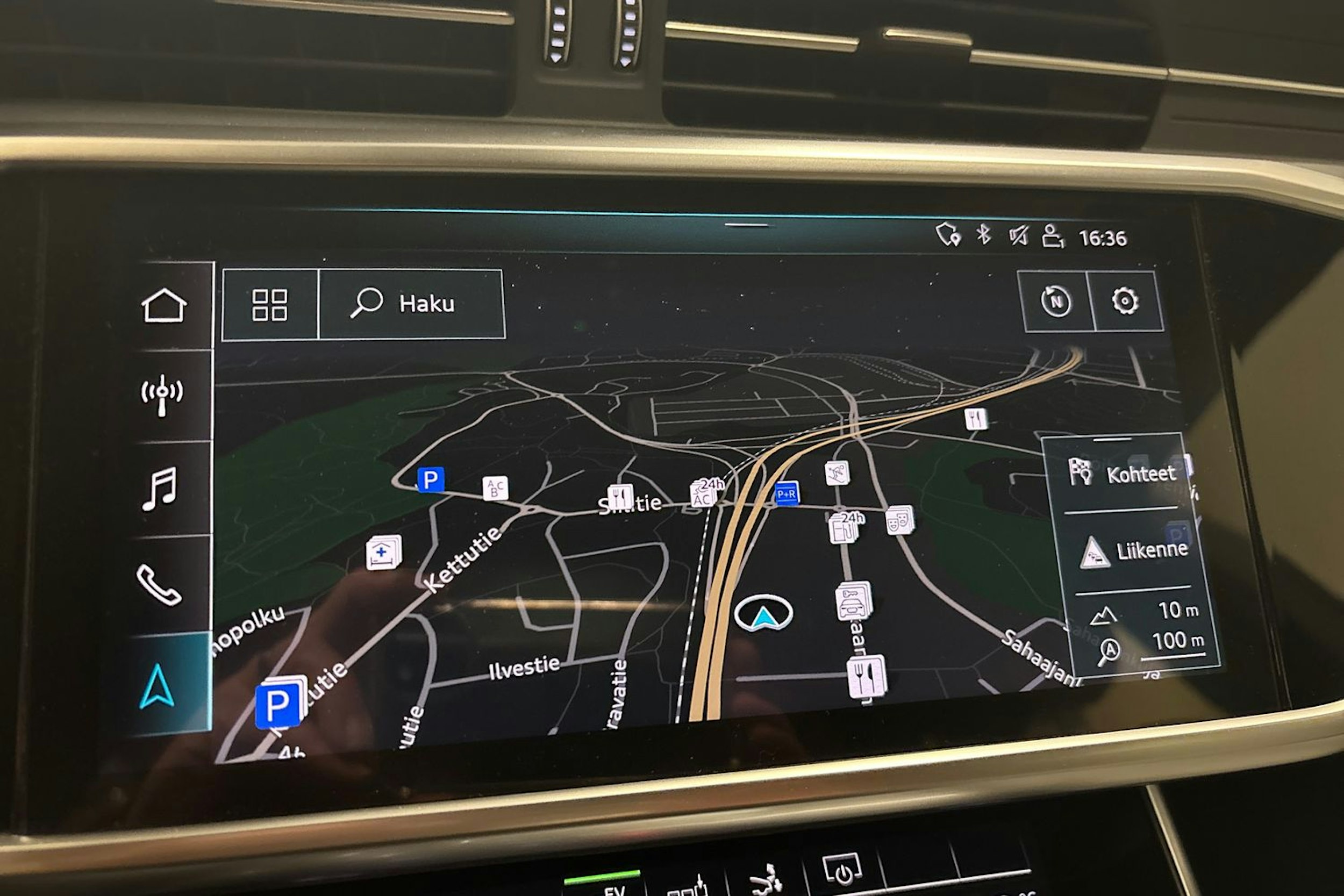 sininen Audi A7 2020 kuva 18.