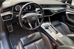 harmaa Audi A7 2020 kuva 6.