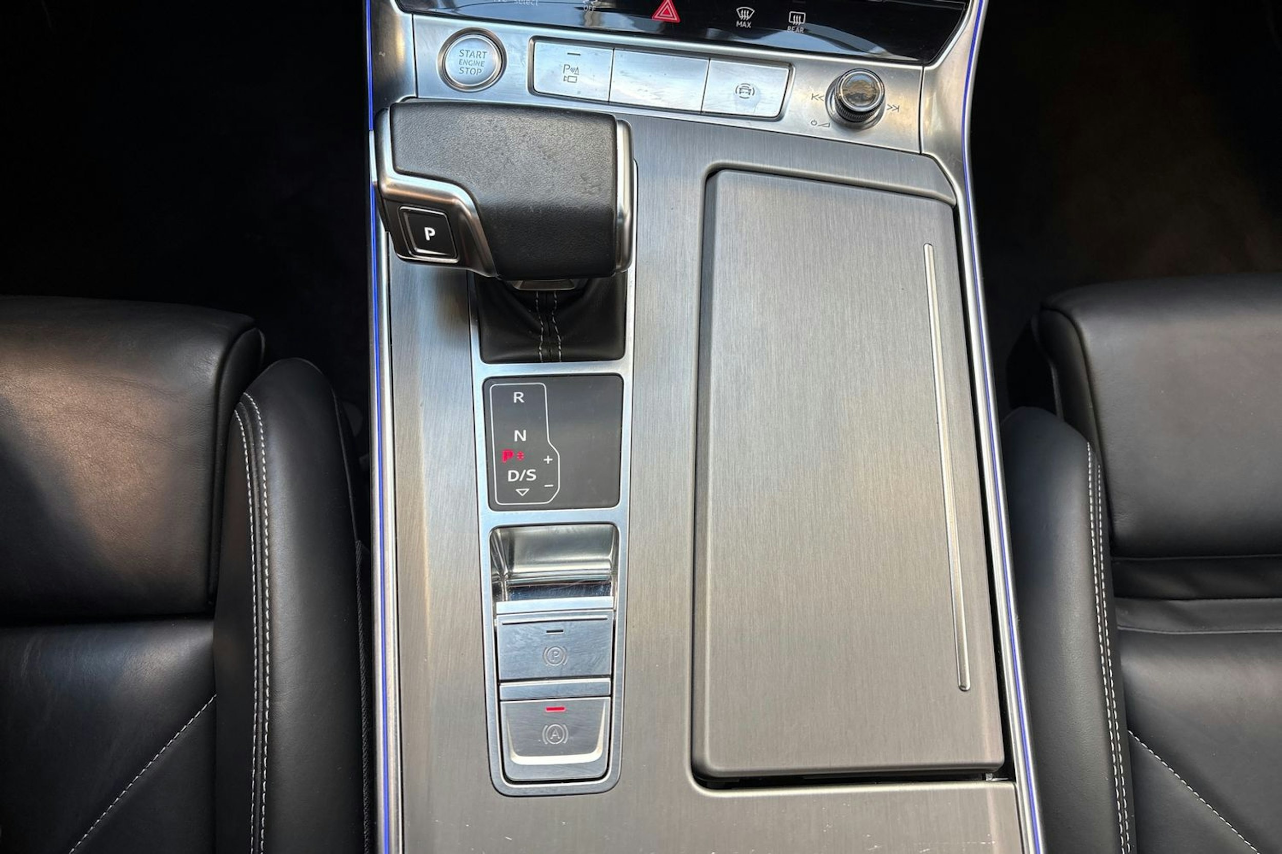 harmaa Audi A7 2020 kuva 21.