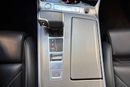 harmaa Audi A7 2020 kuva 21.