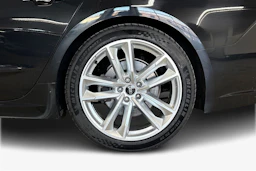 Musta Audi A7 2021 kuva 9.