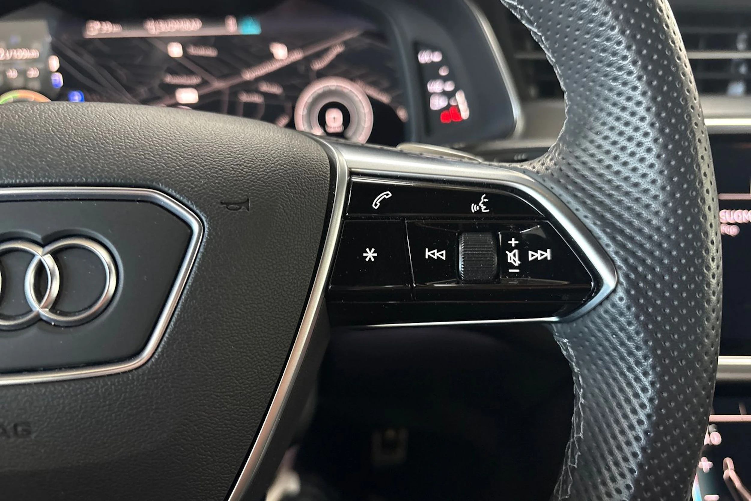 Musta Audi A7 2021 kuva 15.