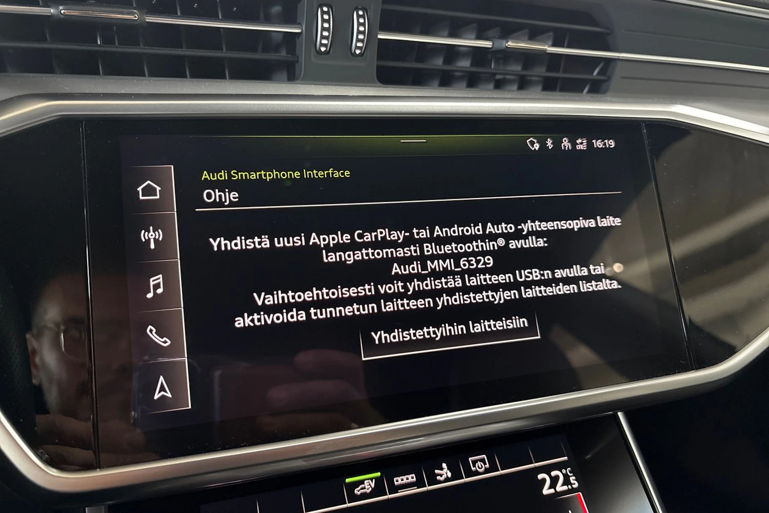 Musta Audi A7 2021 kuva 19.