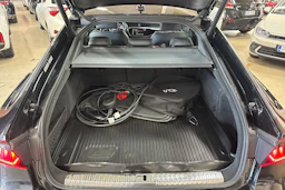 Musta Audi A7 2021 kuva 29.