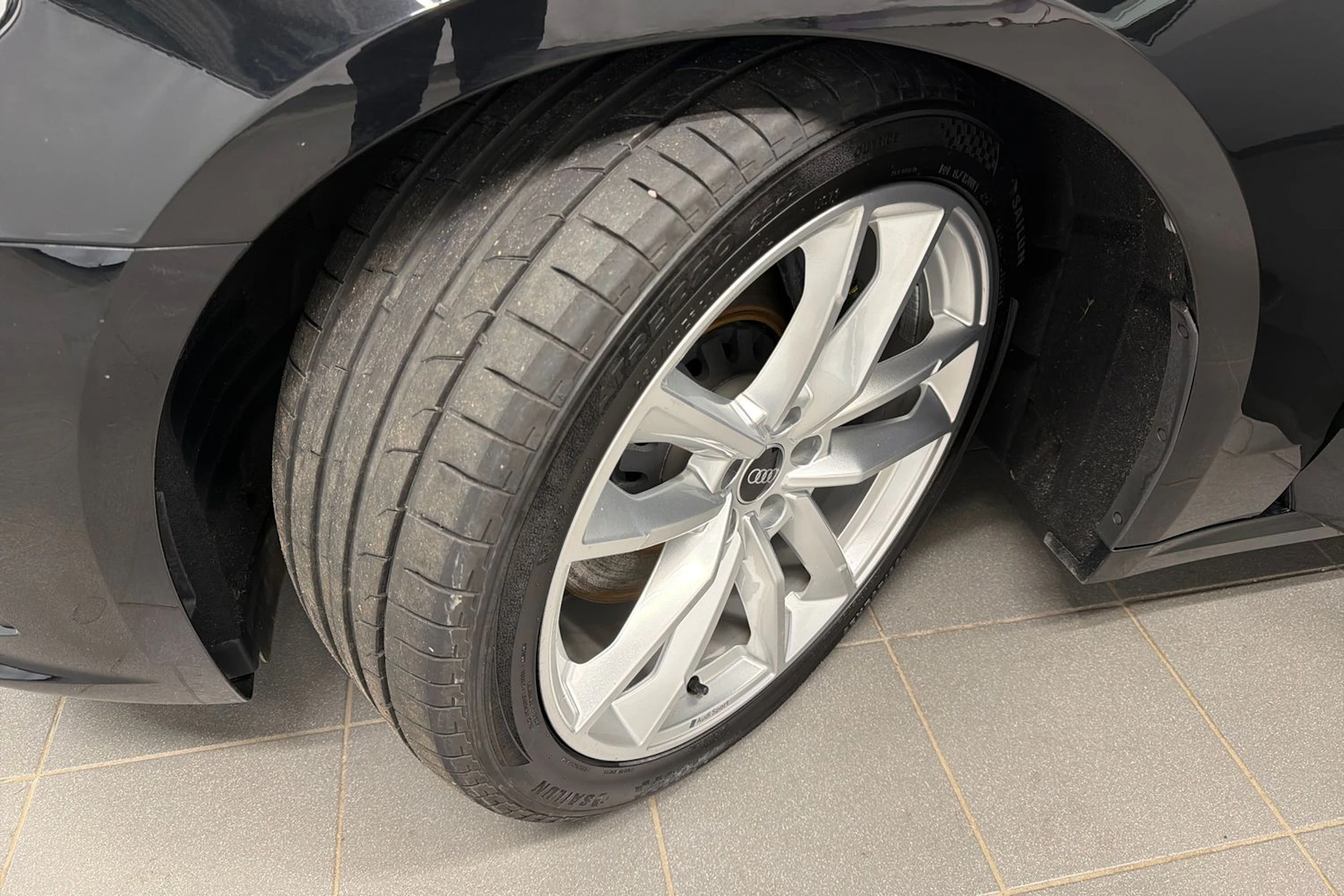 musta Audi A7 2021 kuva 10.