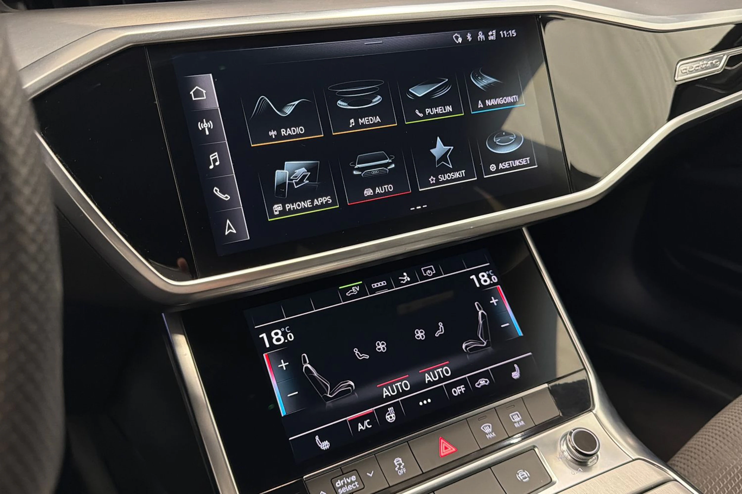 musta Audi A7 2021 kuva 19.