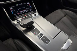 musta Audi A7 2021 kuva 27.