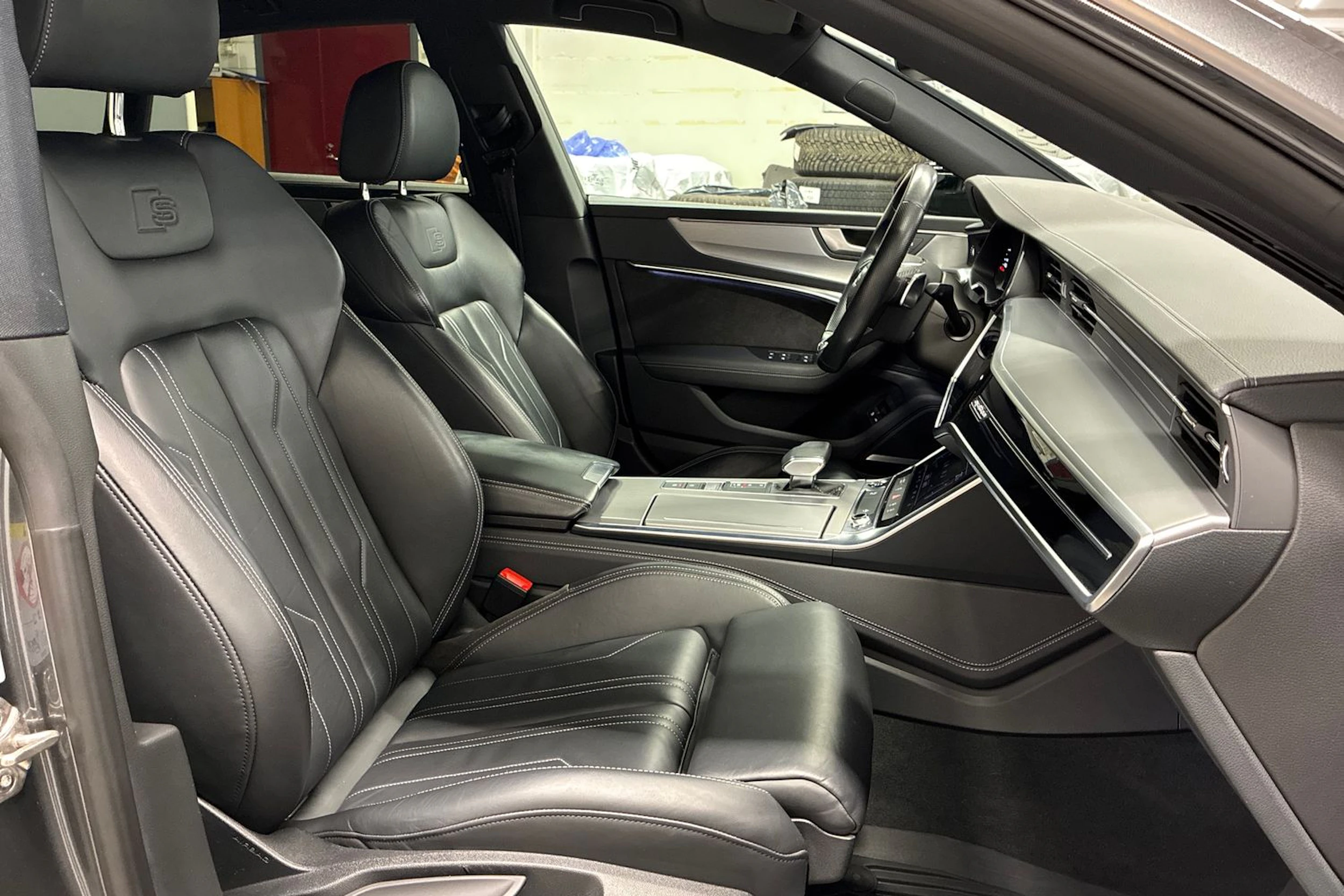 met. harmaa Audi A7 2021 kuva 31.