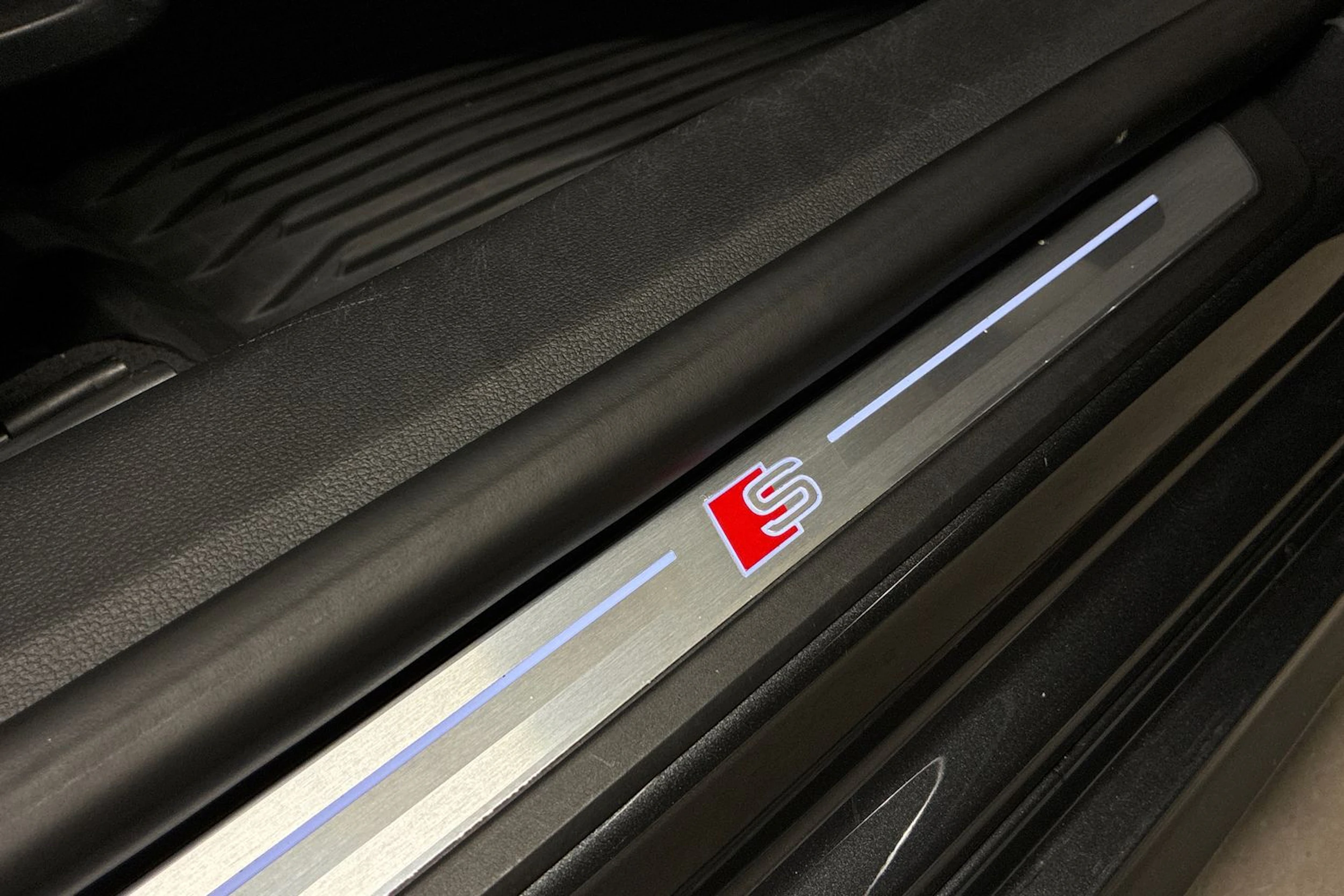 met. harmaa Audi A7 2021 kuva 33.