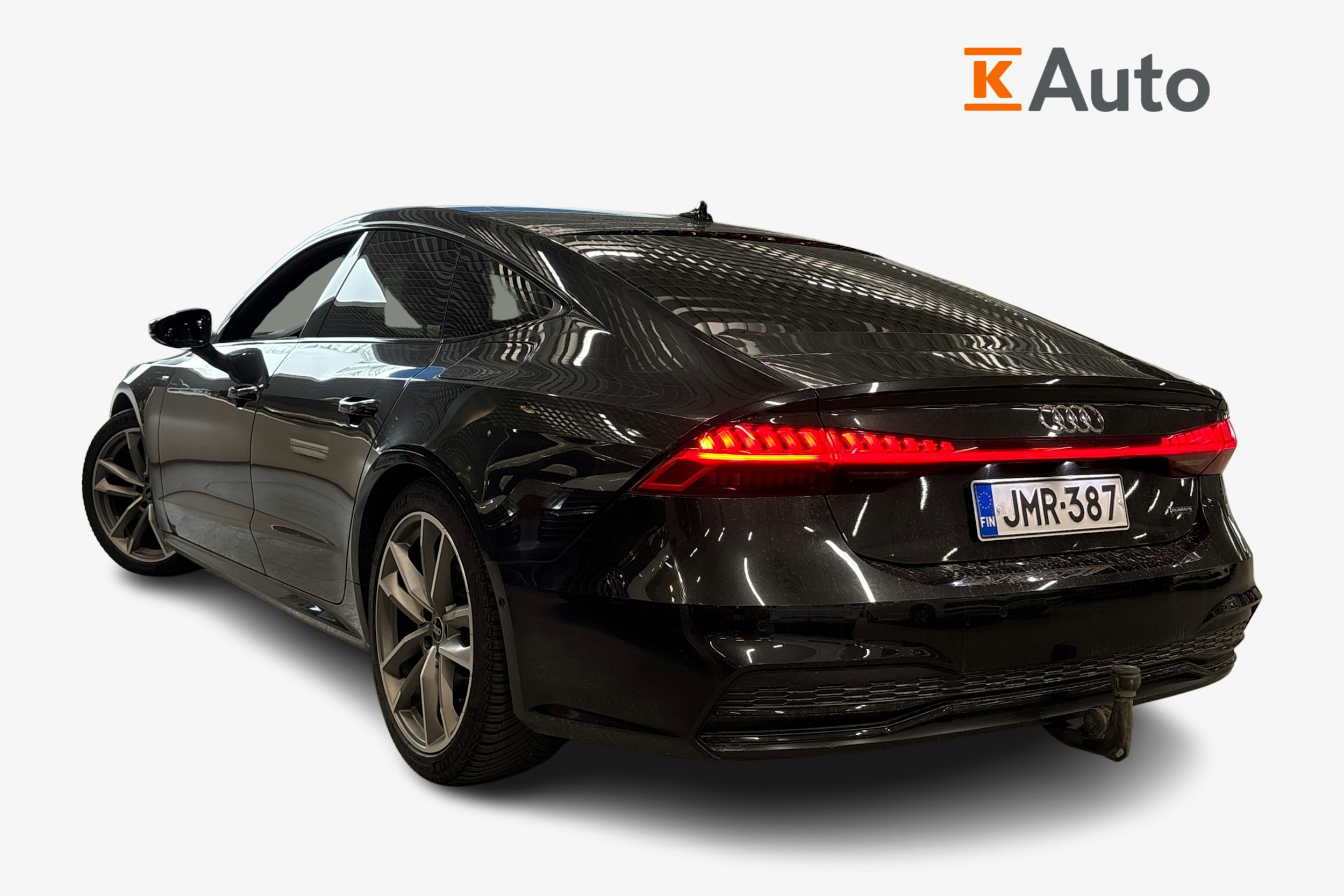 musta Audi A7 2021 kuva 2.