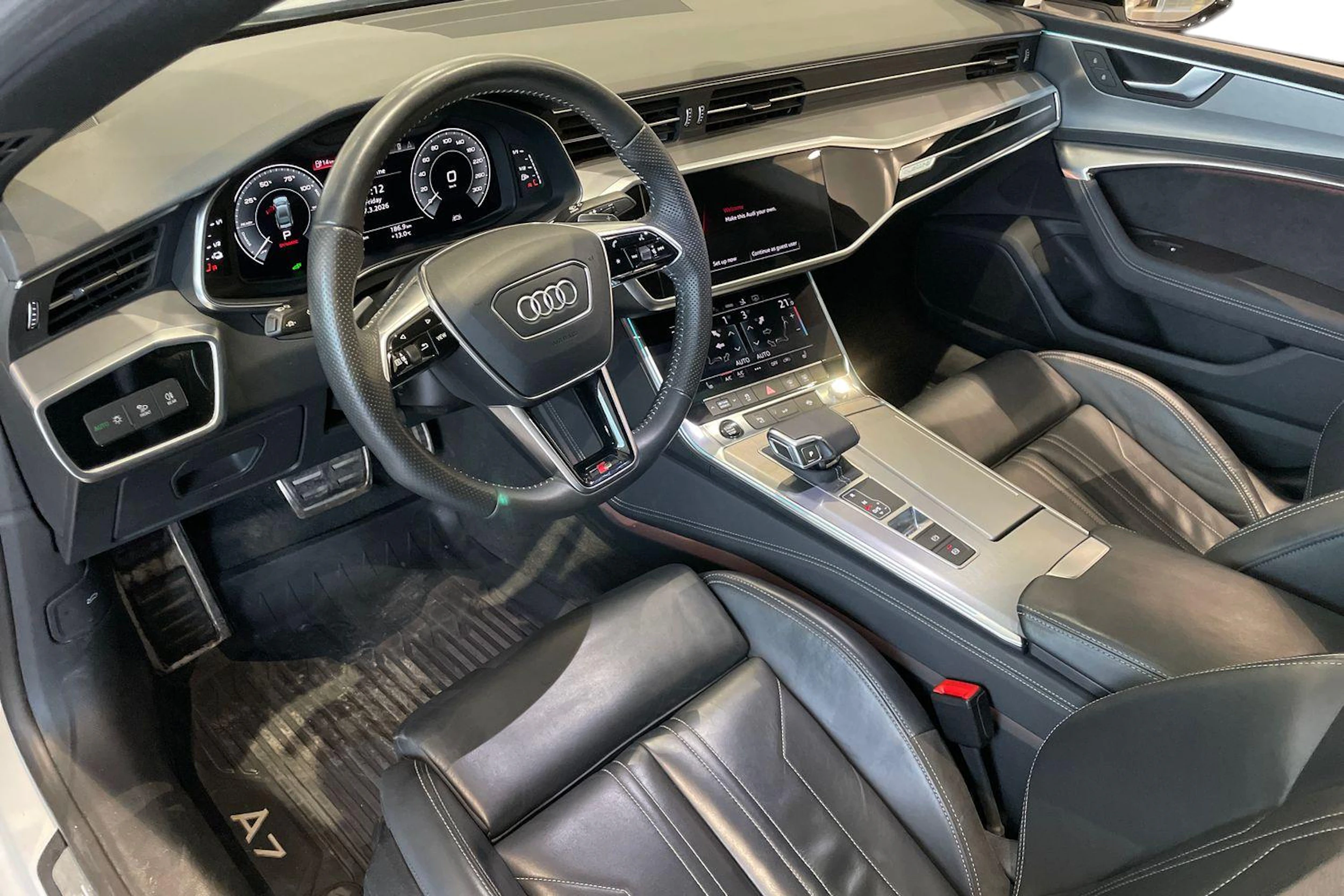 met. valkoinen Audi A7 2021 kuva 6.