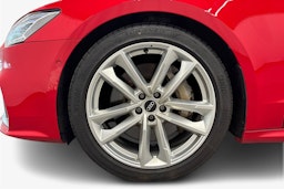 punainen Audi A7 2021 kuva 11.