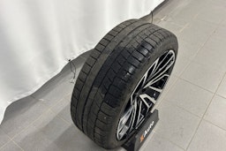 punainen Audi A7 2021 kuva 14.