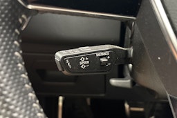 punainen Audi A7 2021 kuva 21.