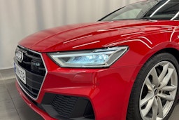 punainen Audi A7 2021 kuva 27.