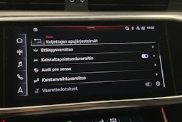 punainen Audi A7 2023 kuva 25.