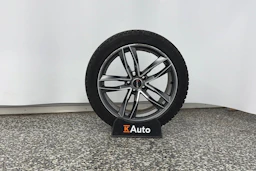 Sininen Audi A7 2023 kuva 13.