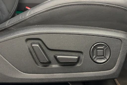 Sininen Audi A7 2023 kuva 19.