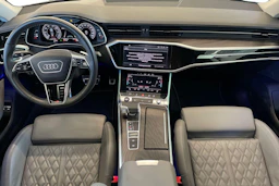 Harmaa Audi A7 2023 kuva 9.