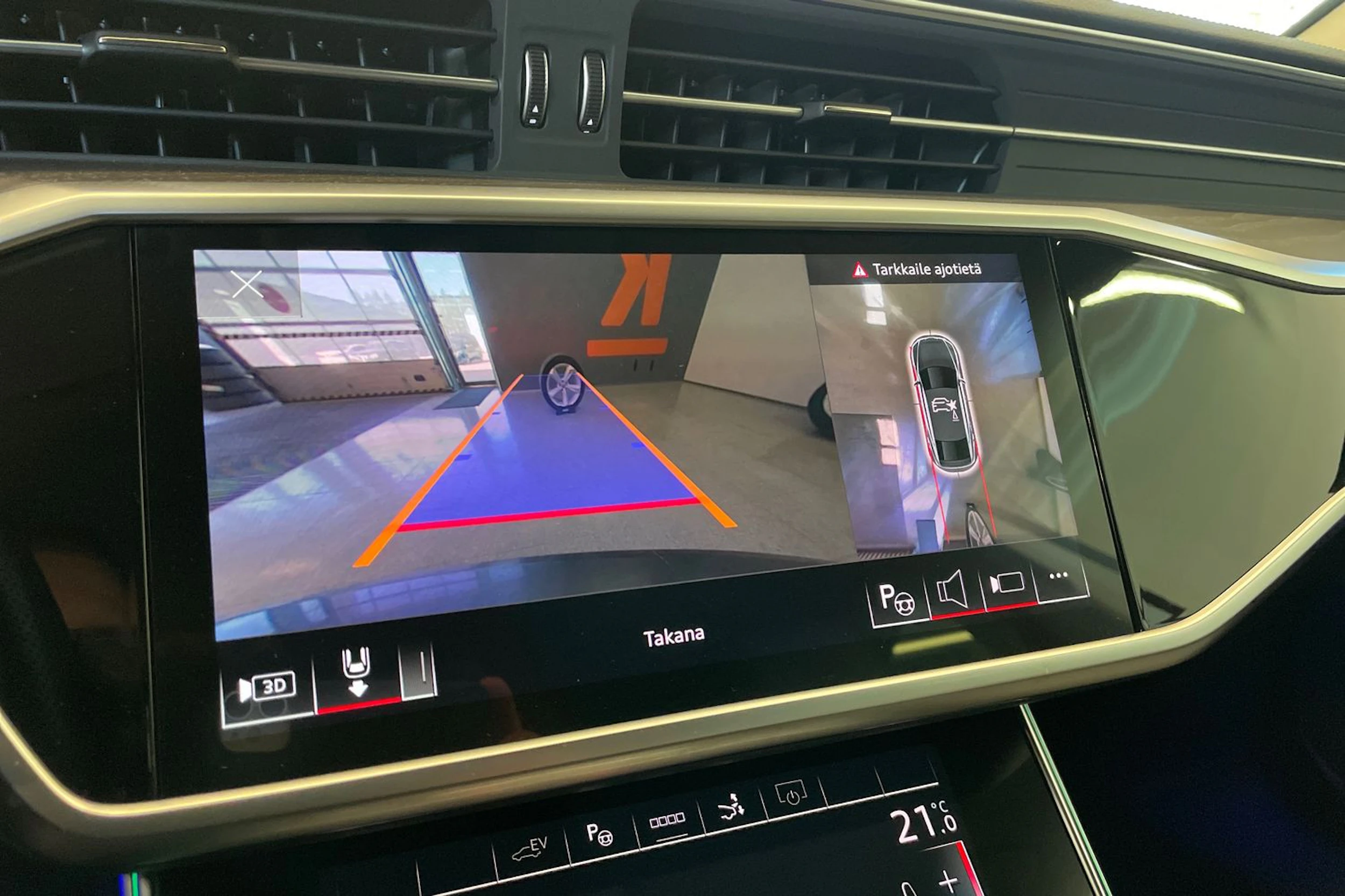 Harmaa Audi A7 2023 kuva 22.