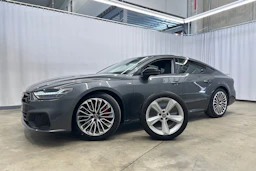 Harmaa Audi A7 2023 kuva 31.