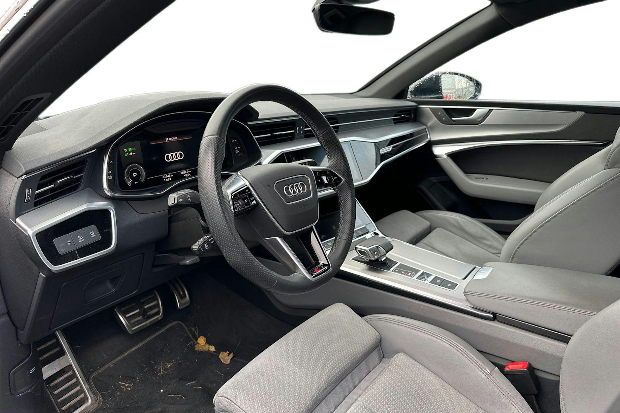 Sininen Audi A7 2023 kuva 3.