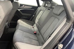 Sininen Audi A7 2023 kuva 10.