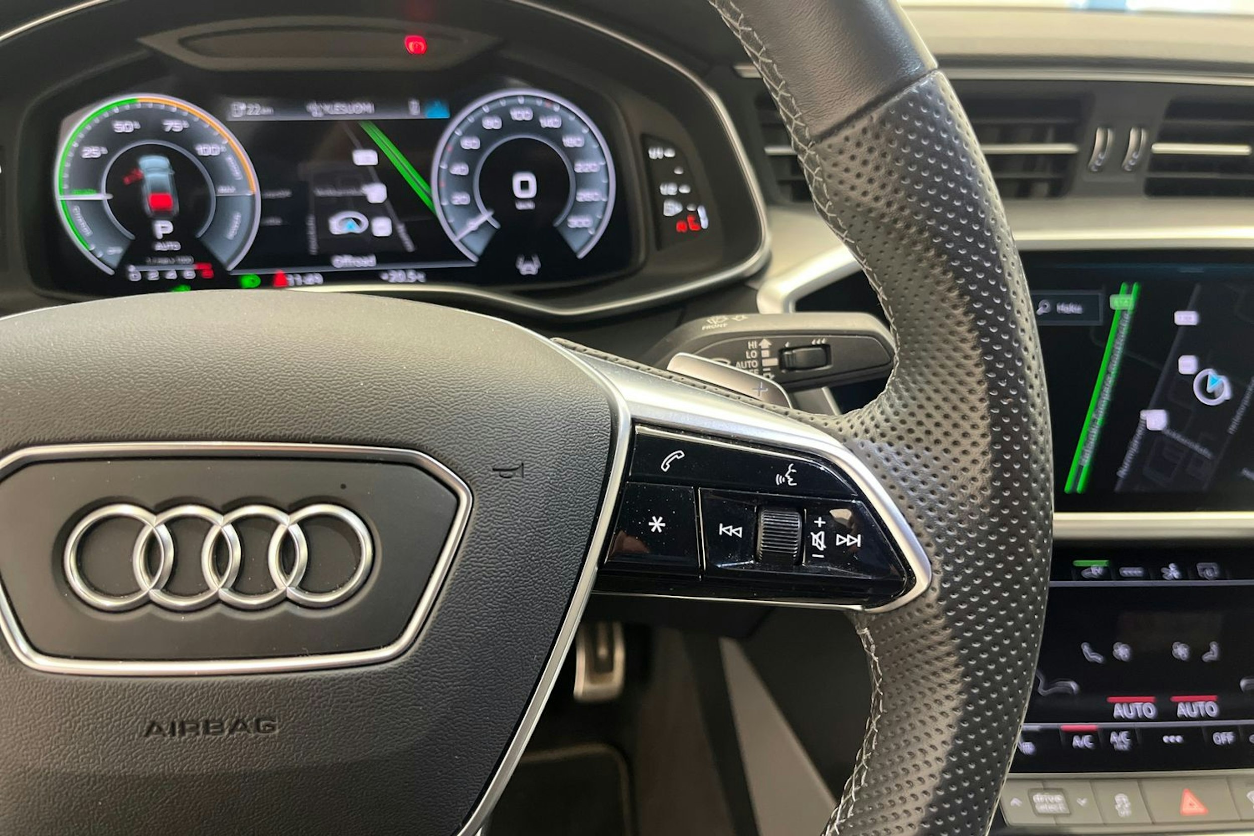 Sininen Audi A7 2023 kuva 17.