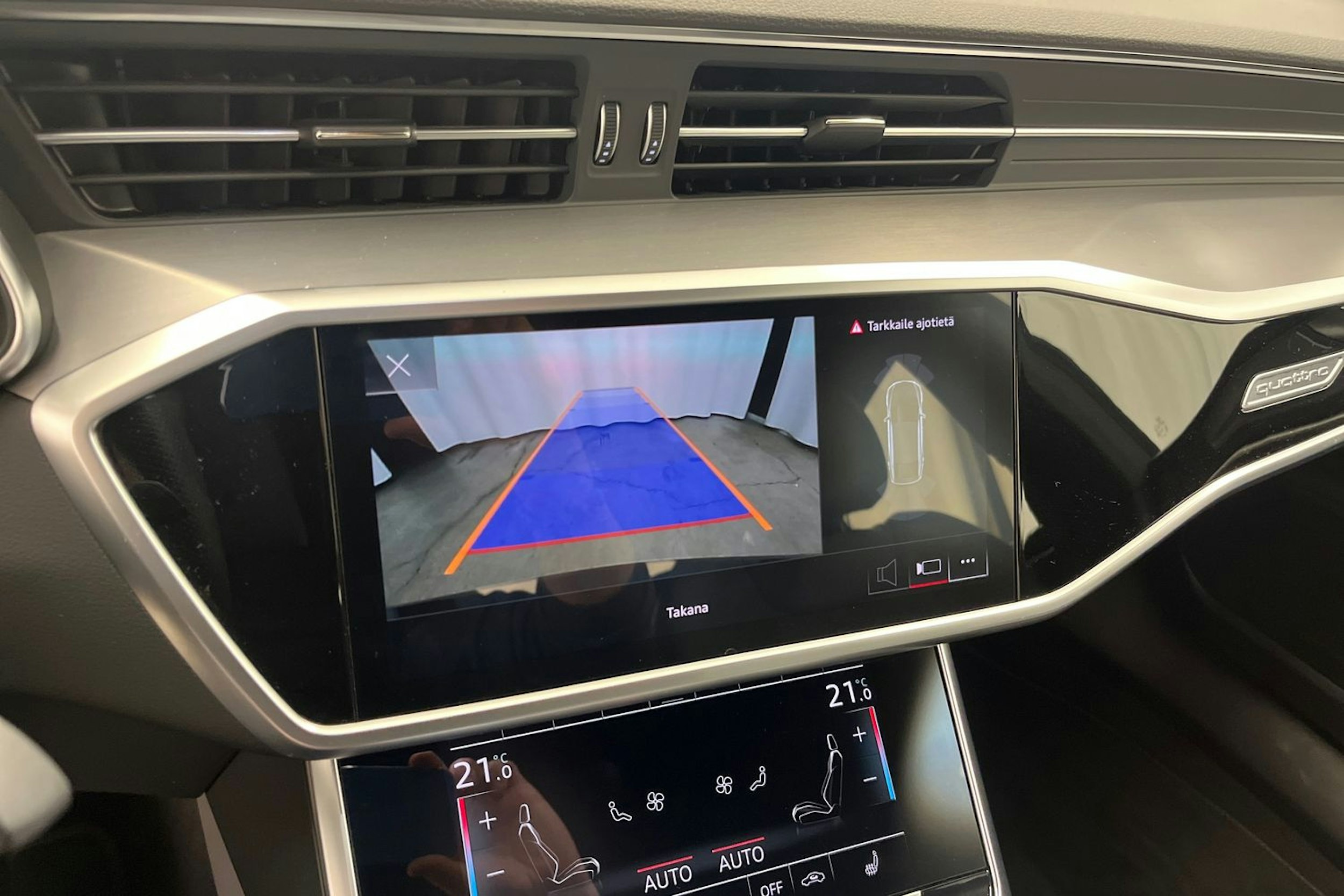 Sininen Audi A7 2023 kuva 20.