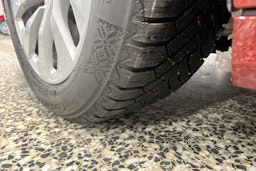 punainen Audi A7 2024 kuva 13.