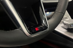 punainen Audi A7 2024 kuva 19.