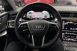 Harmaa Audi A7 2024 kuva 16.